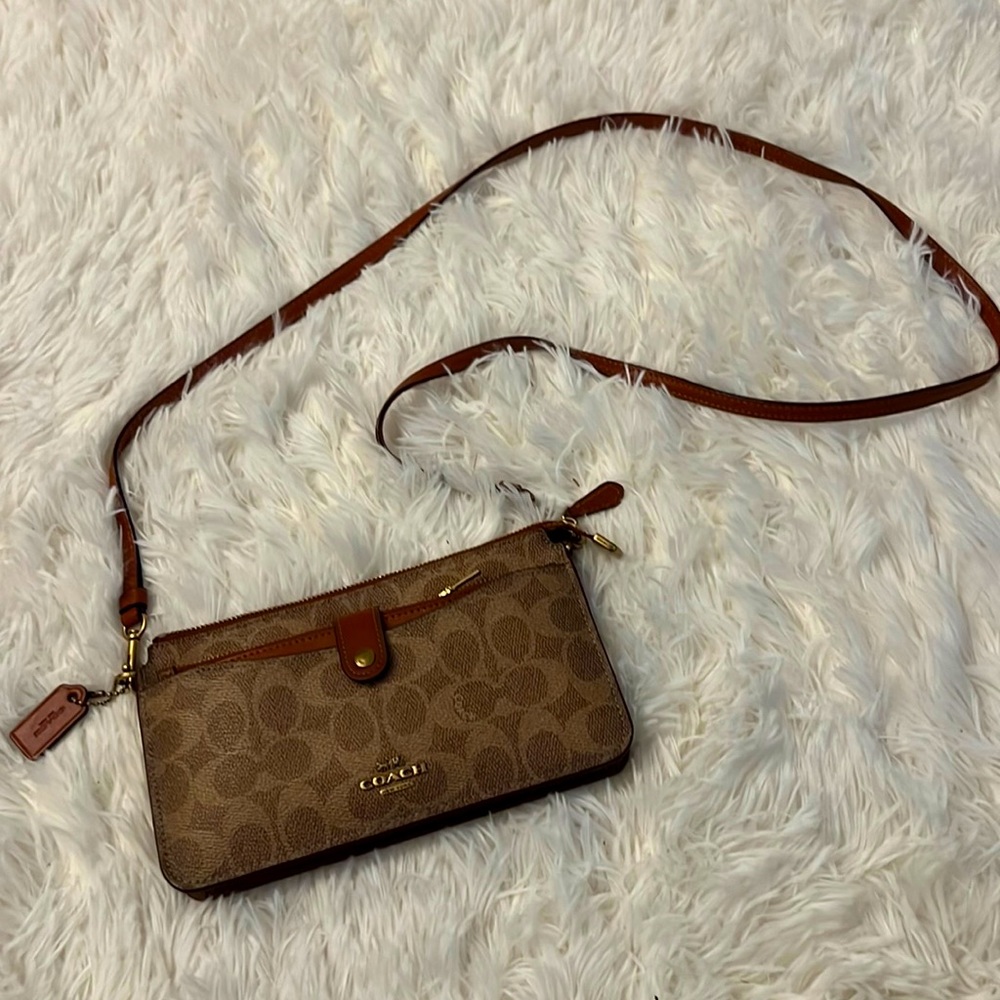 Coach 4x6 Wristlet/Small Crossbody